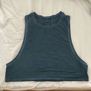 Lululemon crop top